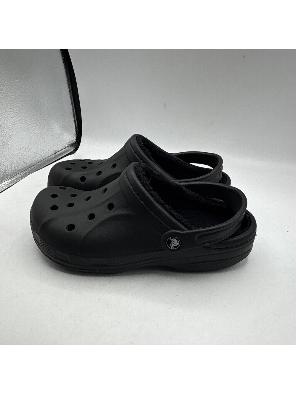 Crocs Classic Lined Clog Unisex Men’s 6 women’s 8 Black Slip On Casual Shoes - Picture 3 of 9